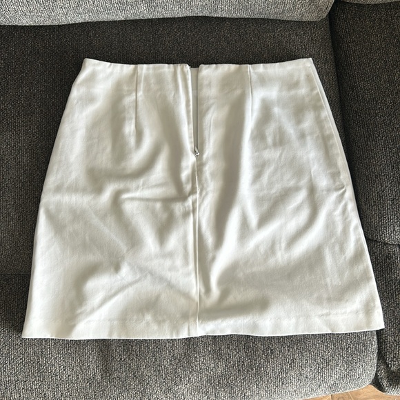 Sunday Best White Skirt - Picture 2 of 4